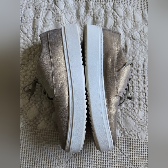 Eileen Fisher Shimmering Gold Platform Lace-up Sneakers | size 10 - Picture 3 of 9